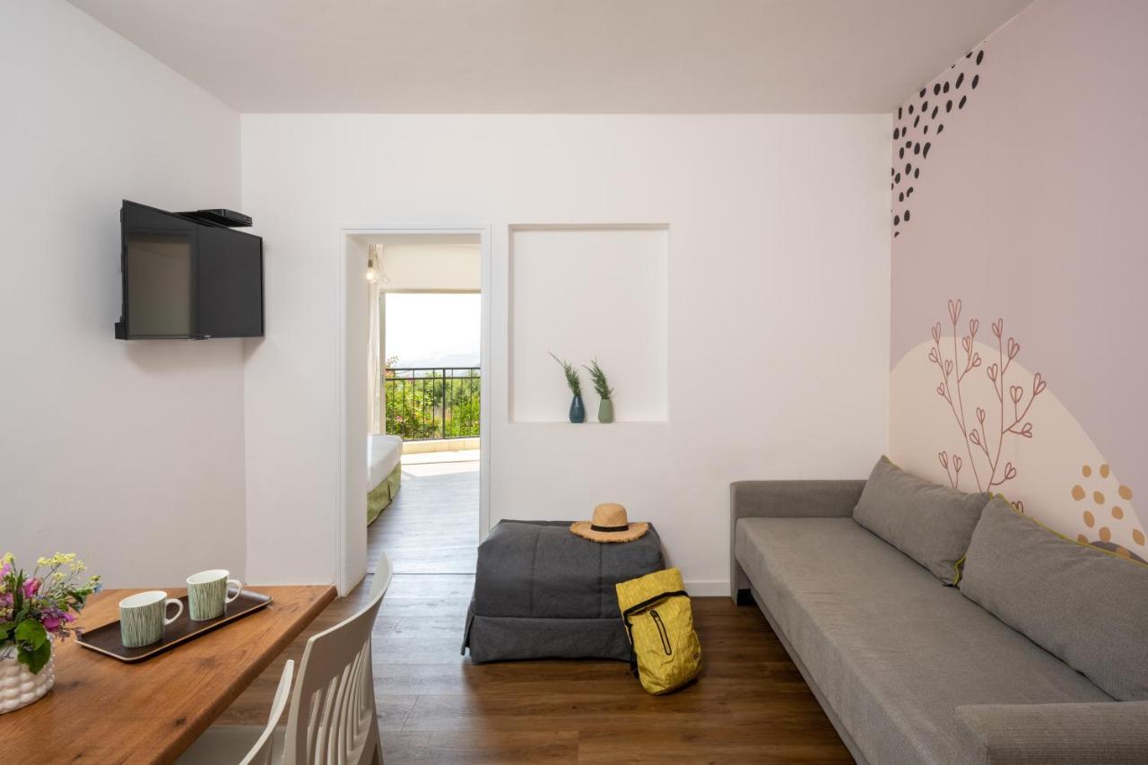 Travel Hotel Eilon Elon Kültér fotó